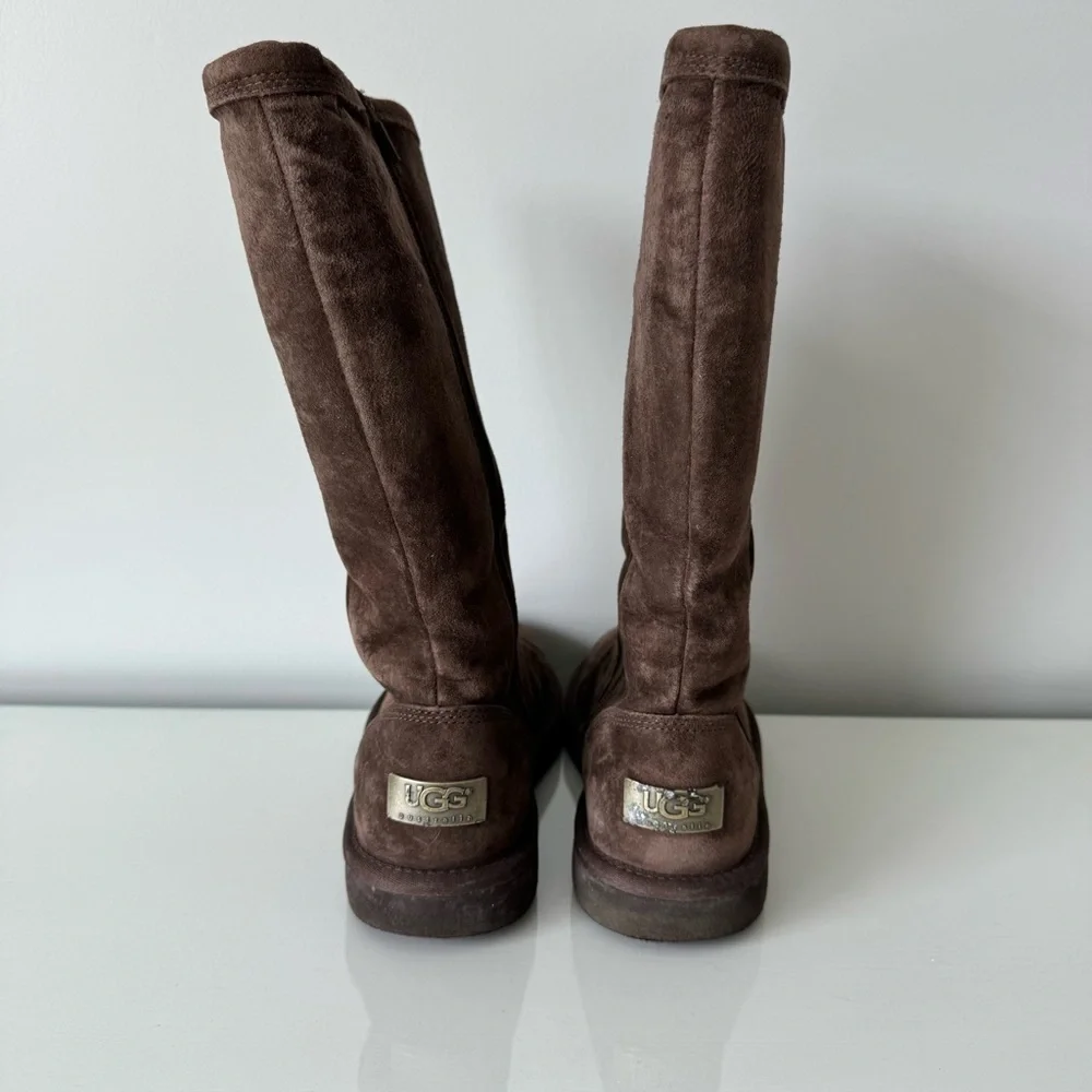 UGG Tall Brown Side Zipper Boots Size 8